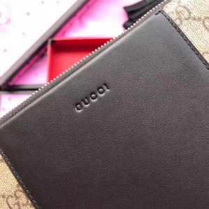 Gucci GG Supreme Leather Portfolio Pouch