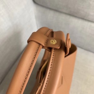 Bottega Veneta Medium Basket Tote In Brown Calfskin