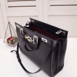 Gucci Zumi Medium Top Handle Bag In Black Calfskin