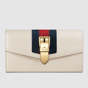 Gucci Sylvie Continental Wallet In White Leather